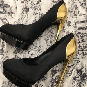 Colin Stuart Victoria’s Secret heels